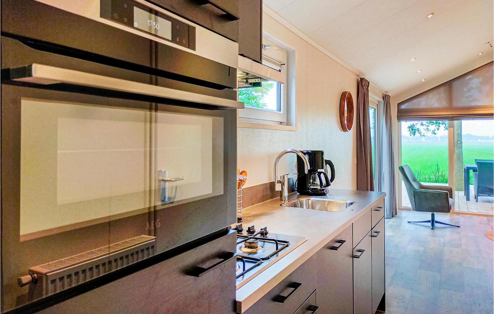 Chalet 84 Oosterwolde  エクステリア 写真